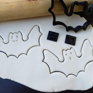 Bat - Halloween Cookie Fondant Embosser Stamp and Cutter