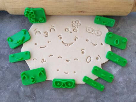 Set of 10 Cute Facial Expressions for Cookie Fondant / Cookie Stamp